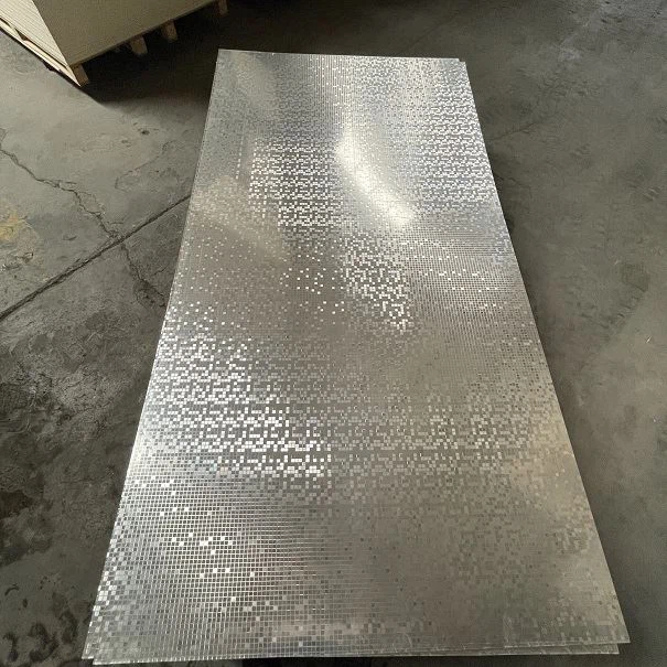 Hlau Wpc Ua Npuas Ncauj Board